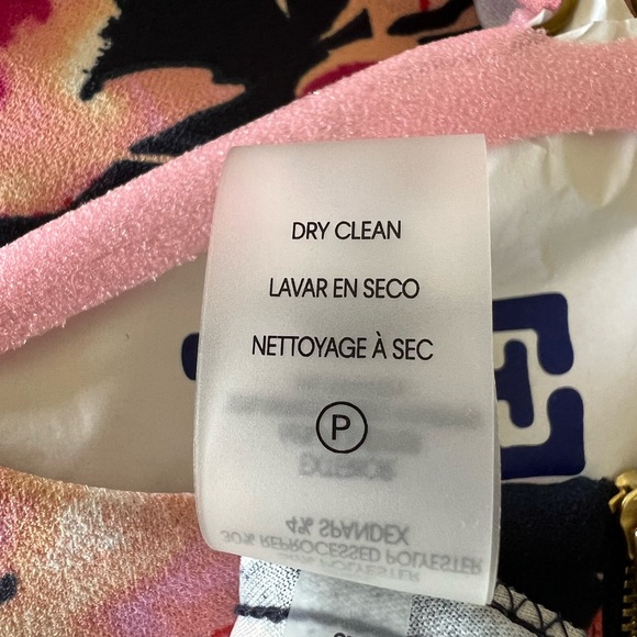 Women's Short Sleeve Floral Printed Scuba Crepe Fit and Flare Dress - Picture 5 of 9